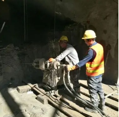 诸城水下抗分散灌浆料特点 水下不分散注浆料介绍